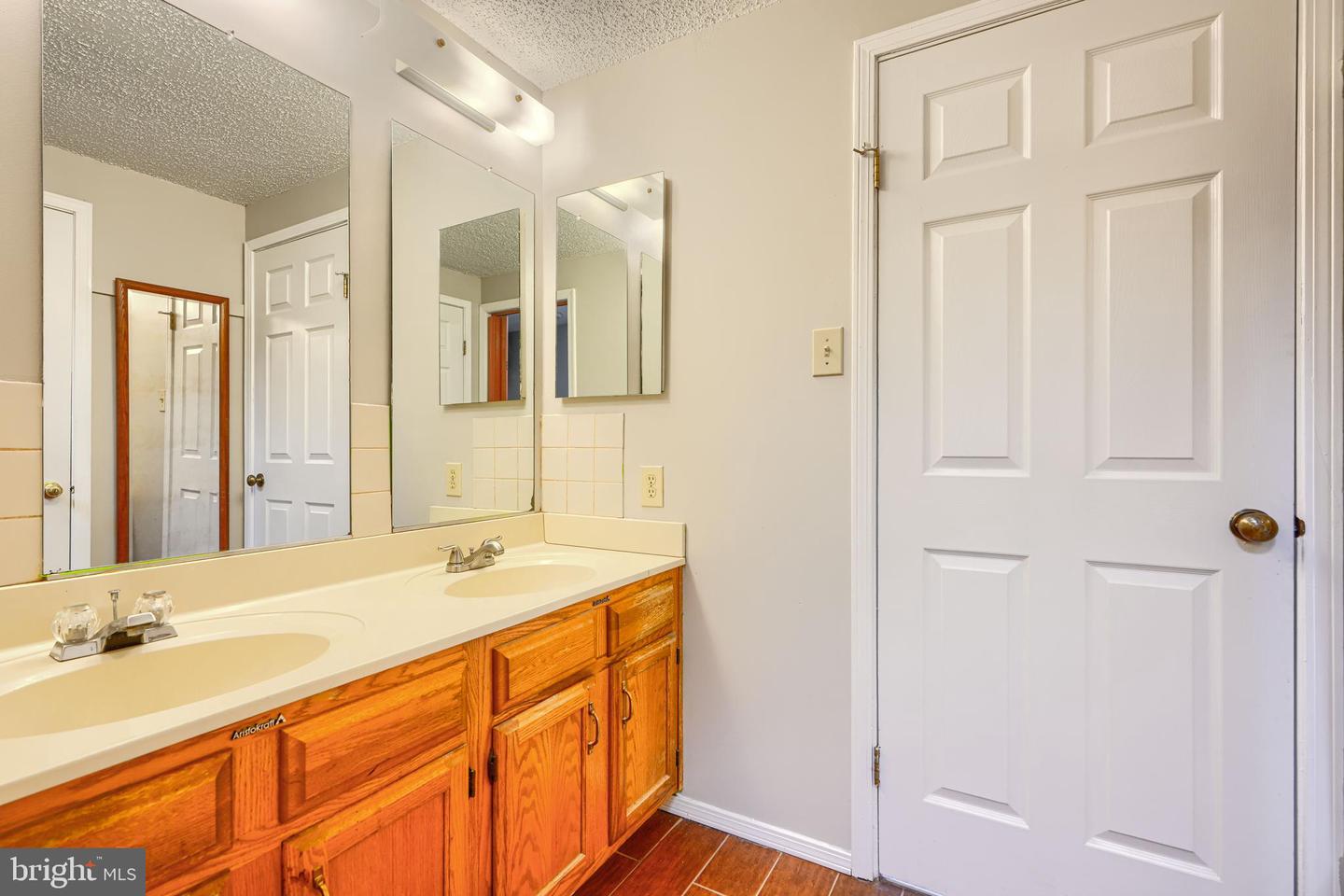12 Jacobo Ln Property Photo 24
