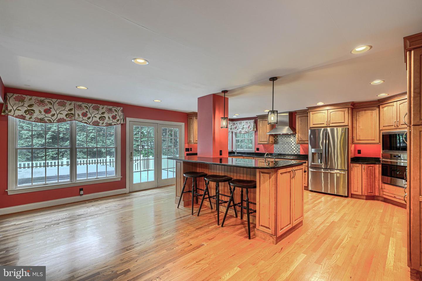 13908 Foxland Rd Property Photo 11