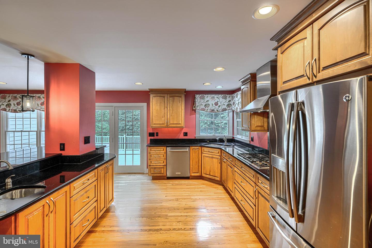 13908 Foxland Rd Property Photo 16