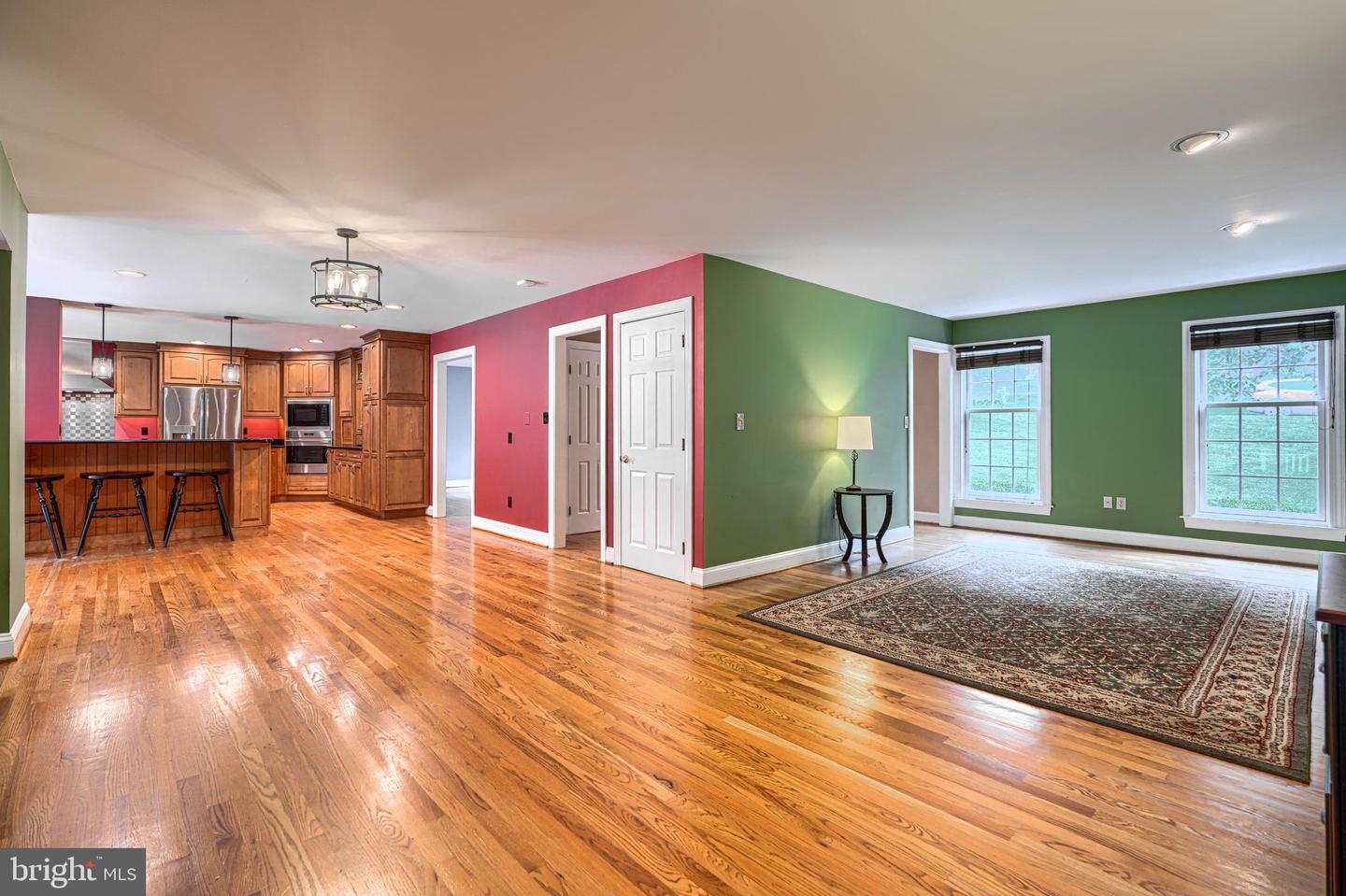 13908 Foxland Rd Property Photo 17