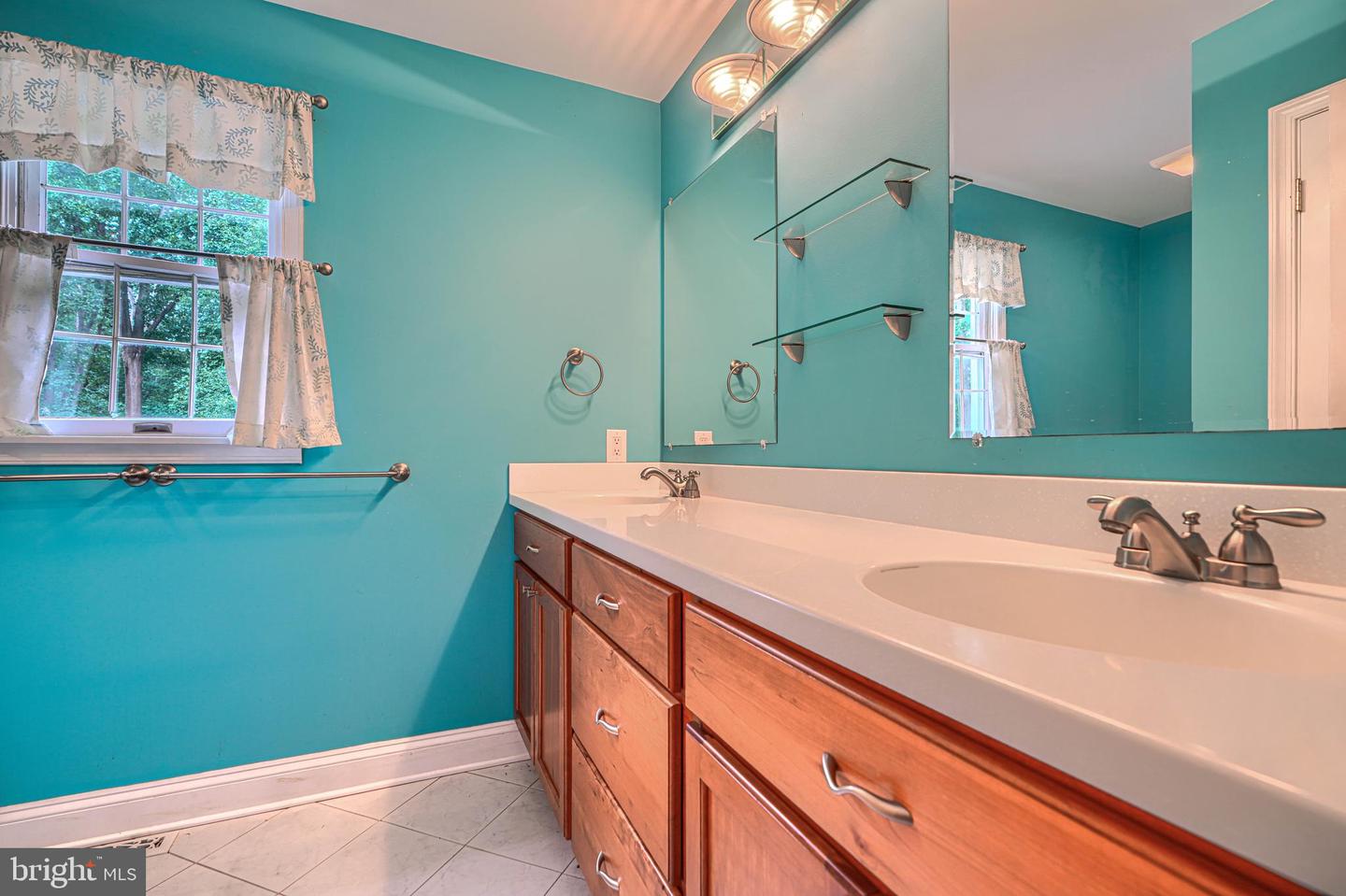 13908 Foxland Rd Property Photo 44