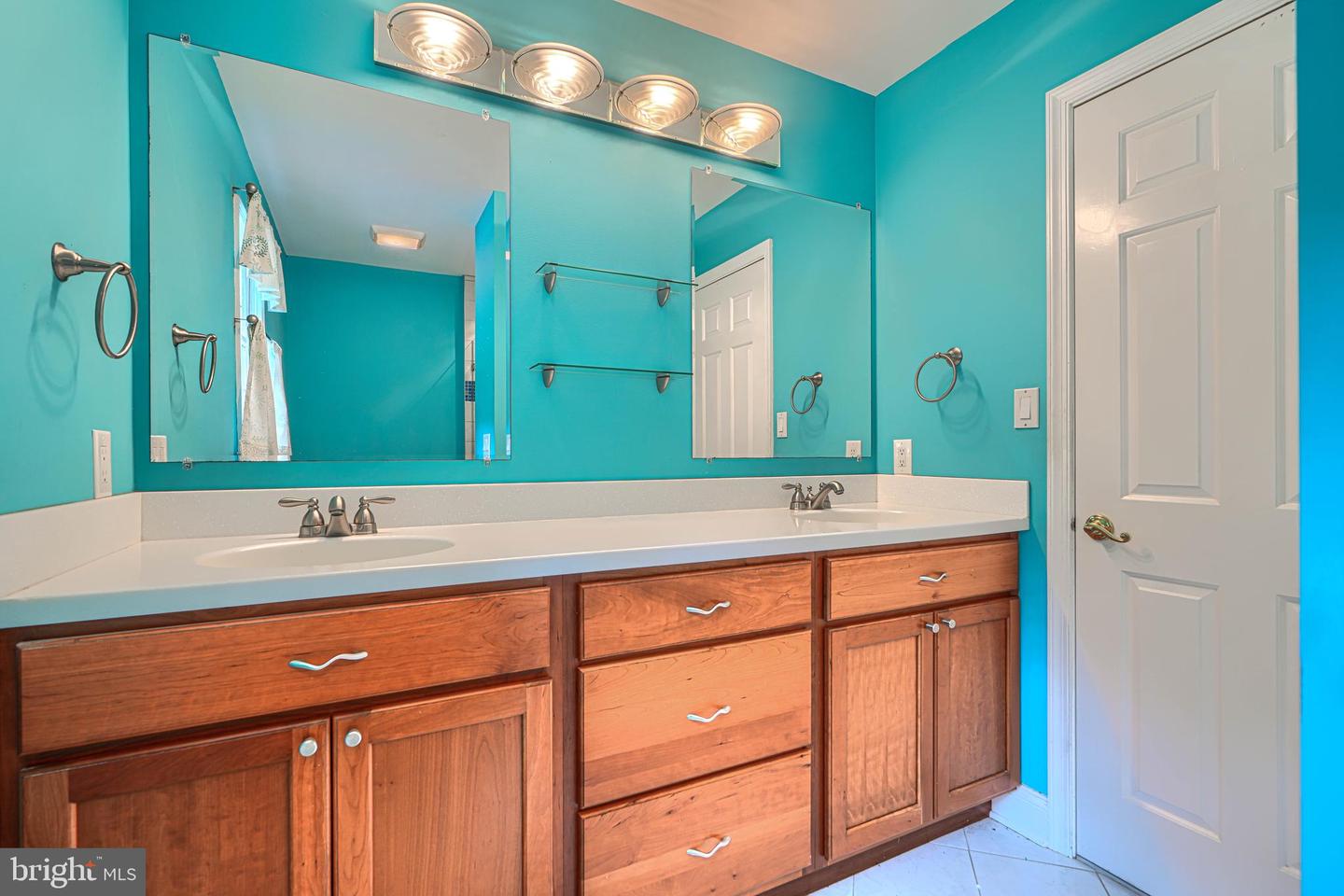 13908 Foxland Rd Property Photo 46