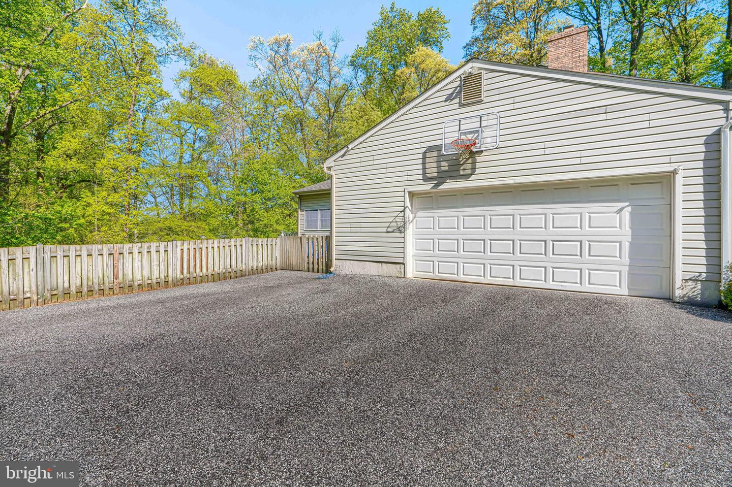 13908 Foxland Rd Property Photo 59