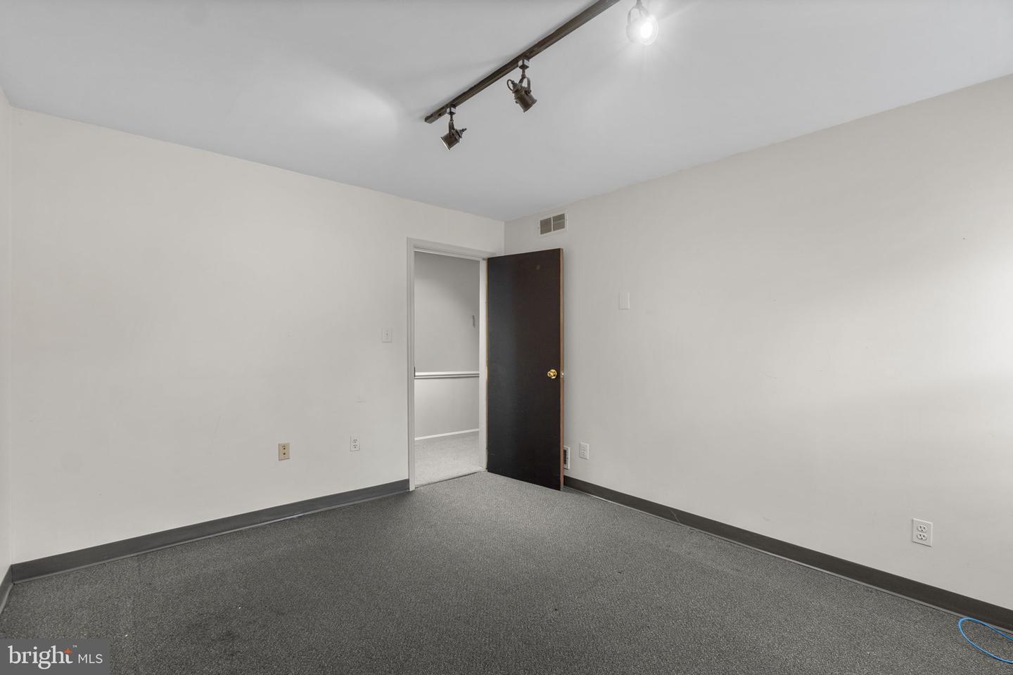 300 Allegheny Property Photo 12