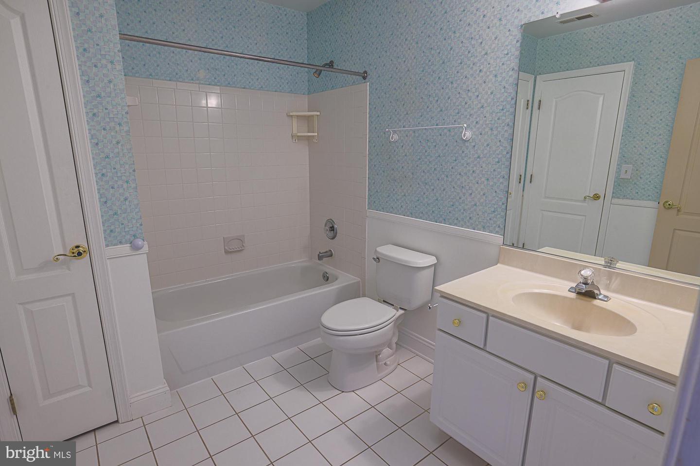 10 Sparks Farm Rd Property Photo 64