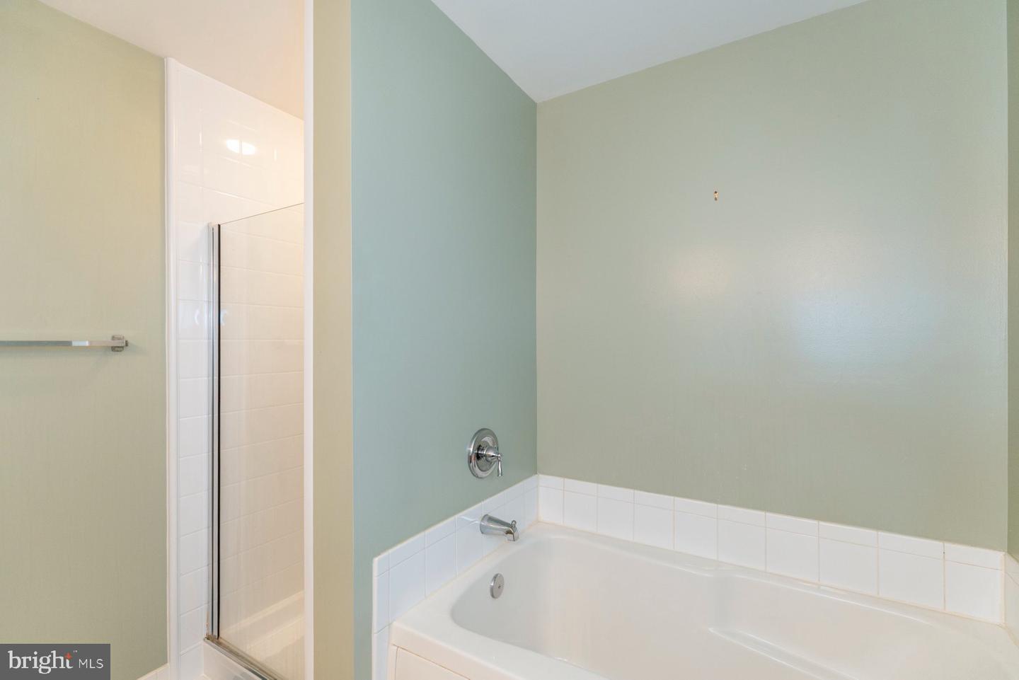 4800 Coyle Rd #201 Property Photo 19