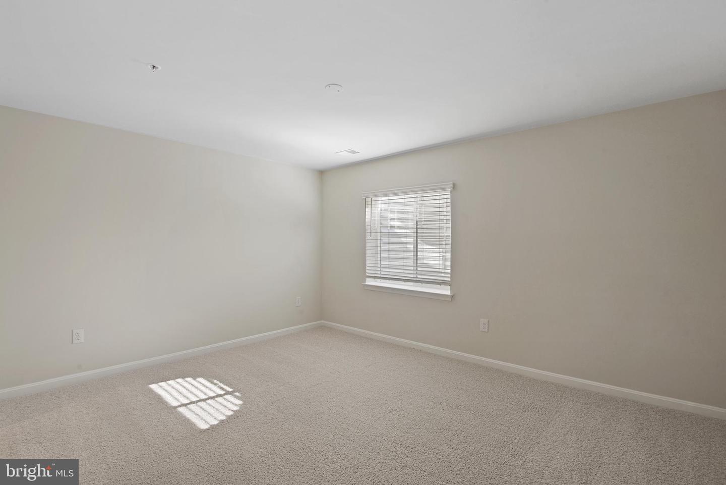 1206 Otter Point Ct Property Photo 22