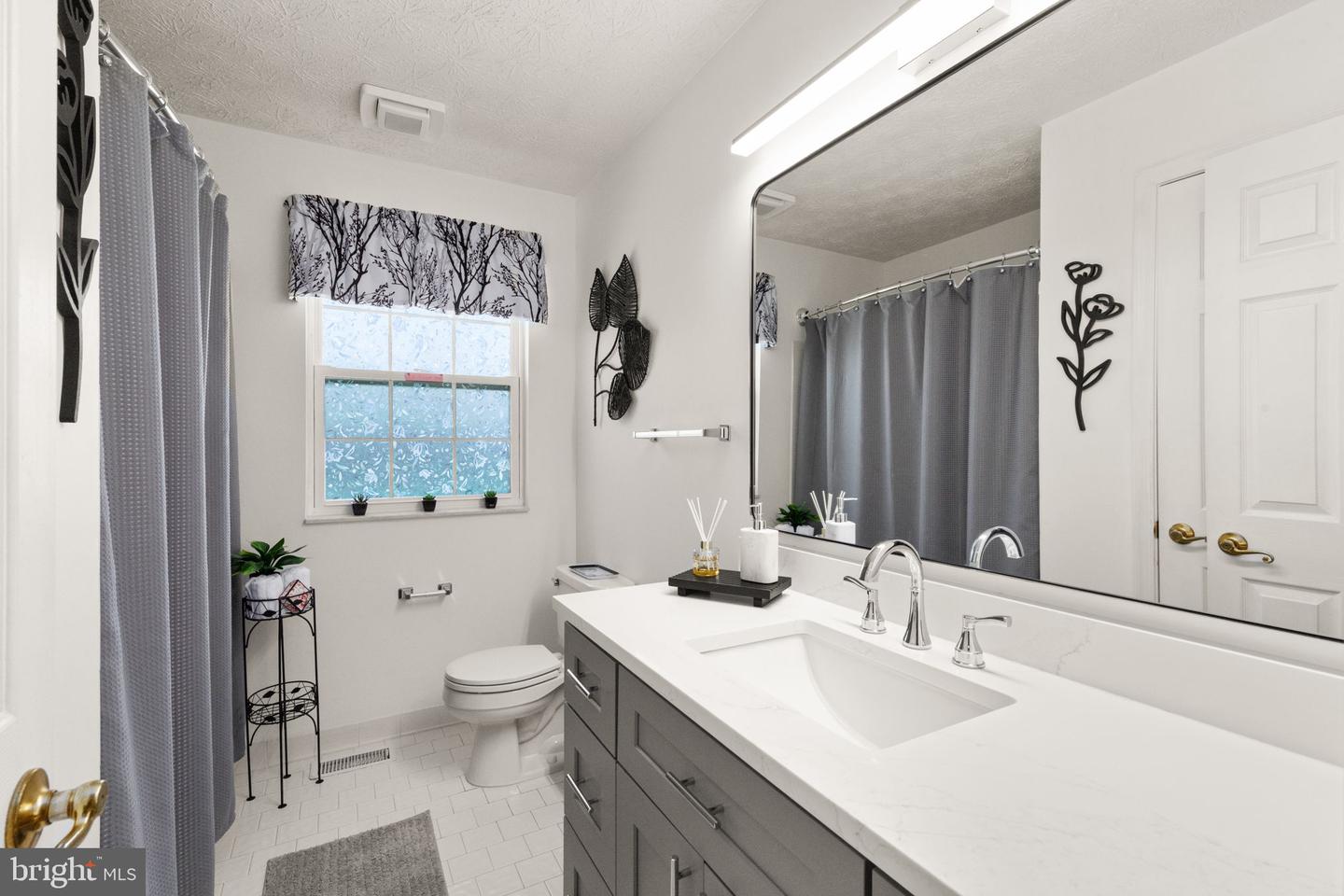 2545 Barrison Point Rd Property Photo 43