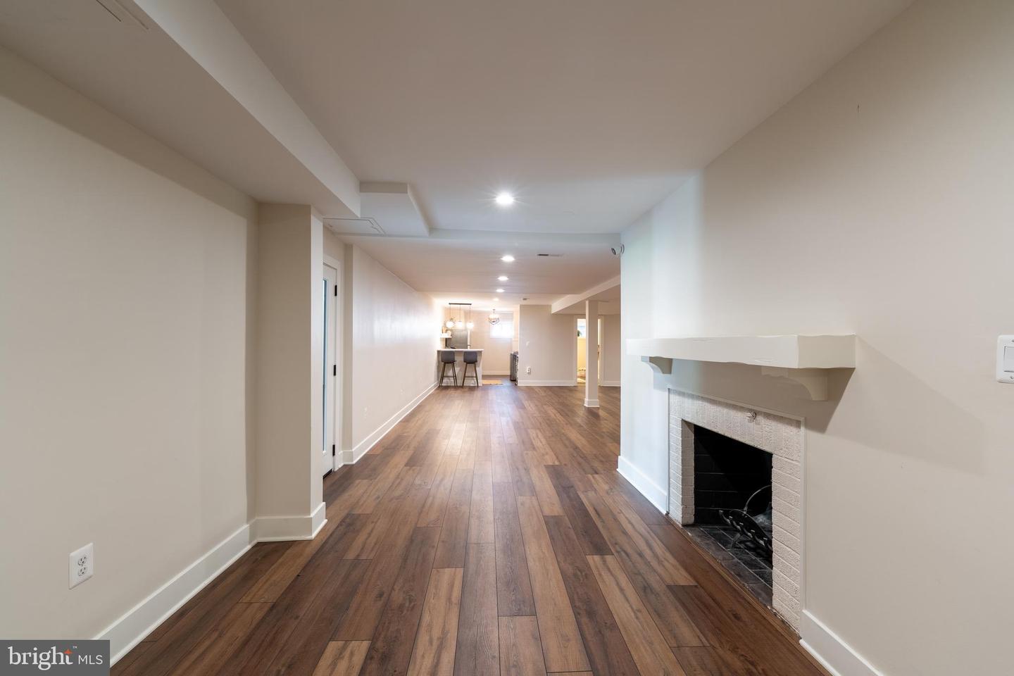 2728 Old Court Property Photo 43