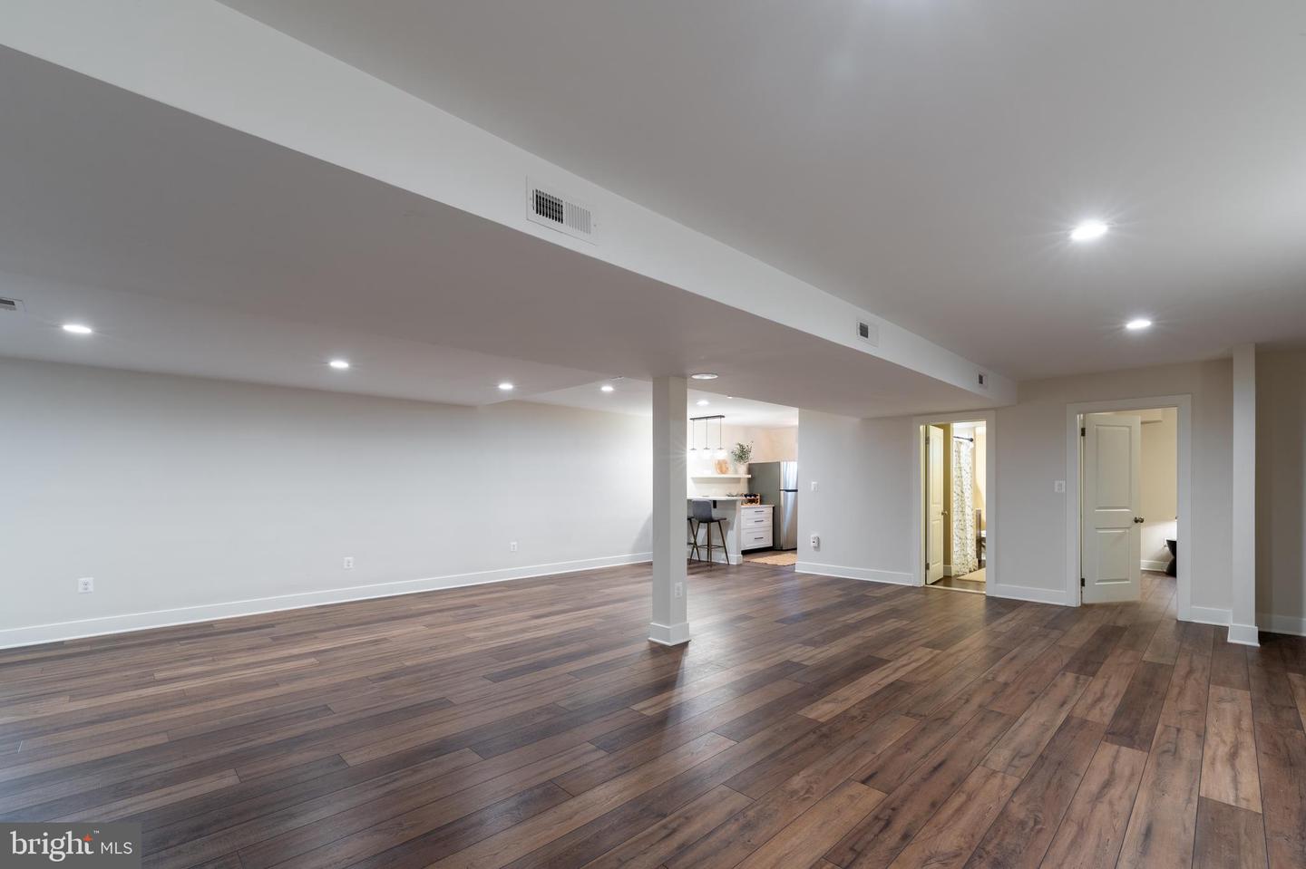 2728 Old Court Property Photo 46