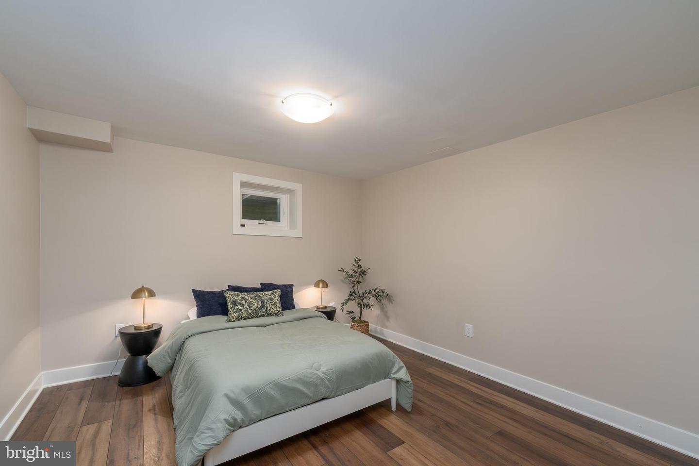 2728 Old Court Property Photo 49