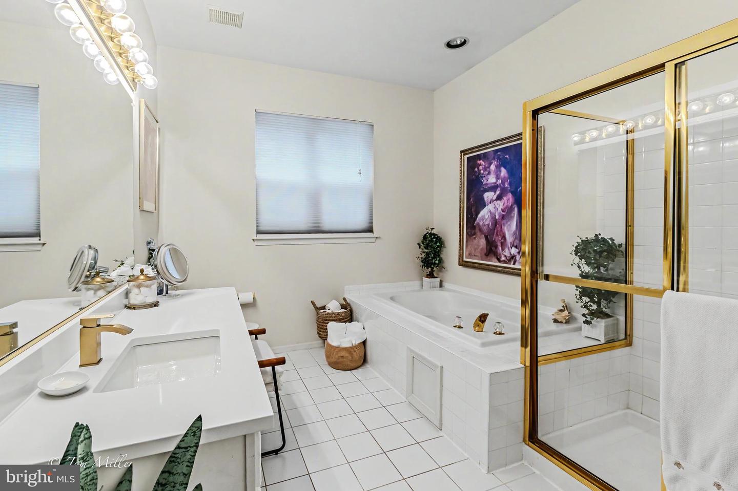 15 Austringer Ct #15 Property Photo 16