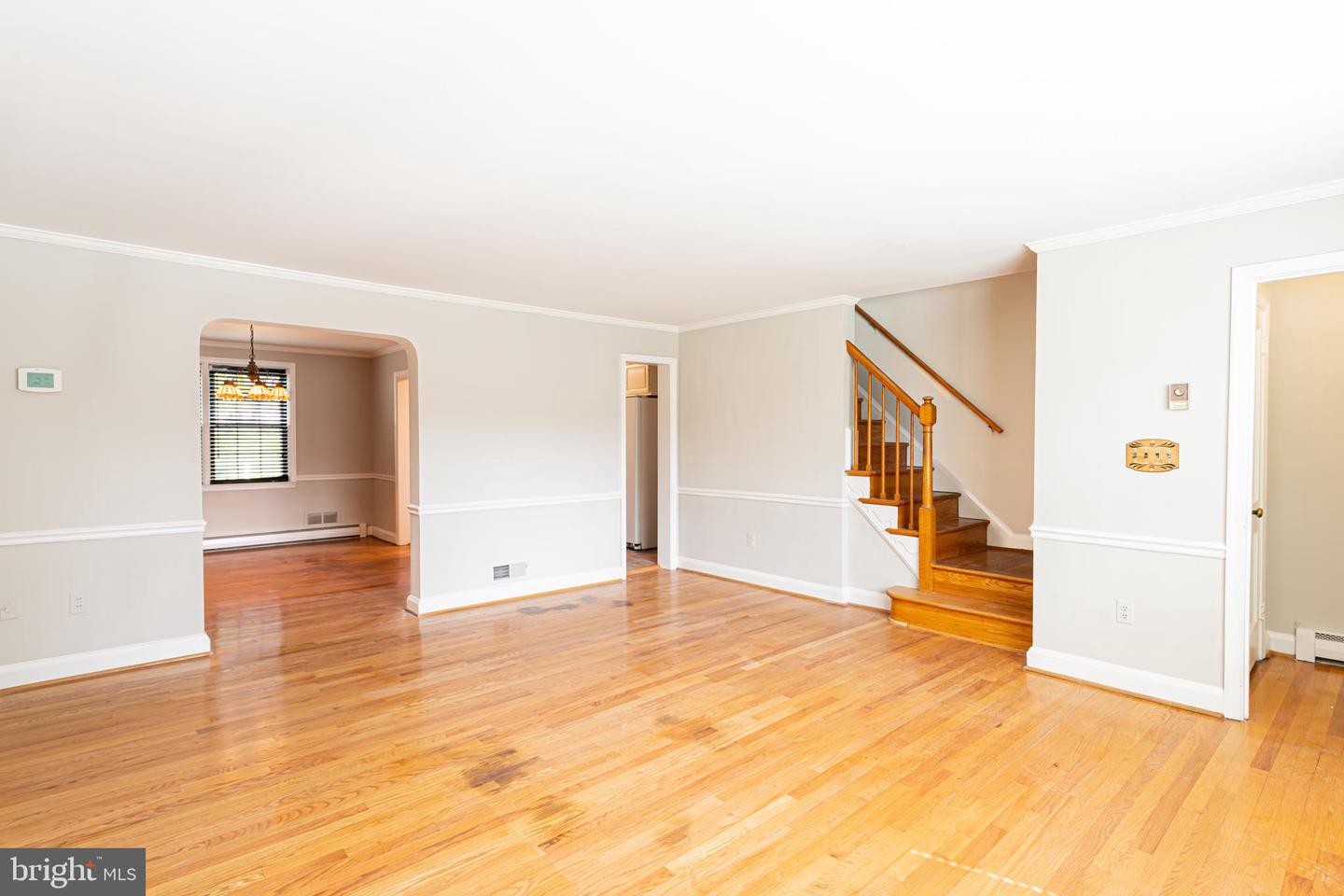 8426 Pleasant Plains Property Photo 4