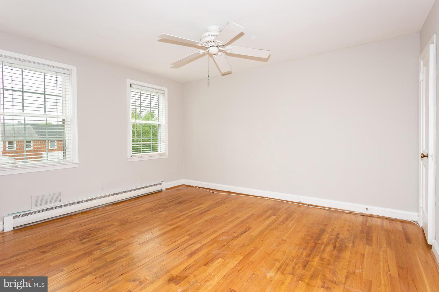 8426 Pleasant Plains Property Photo 9