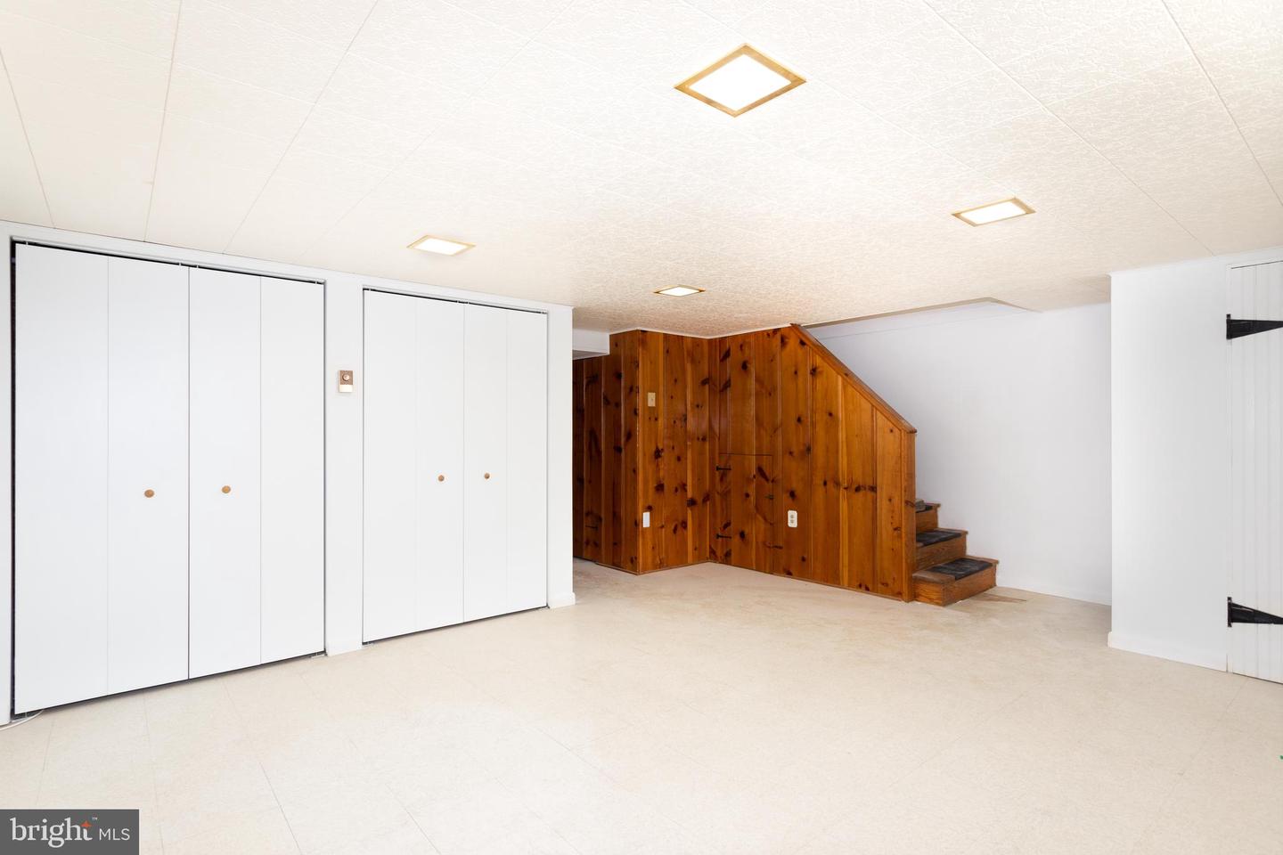 8426 Pleasant Plains Property Photo 18