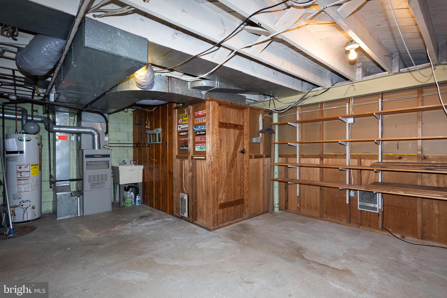 8426 Pleasant Plains Property Photo 22
