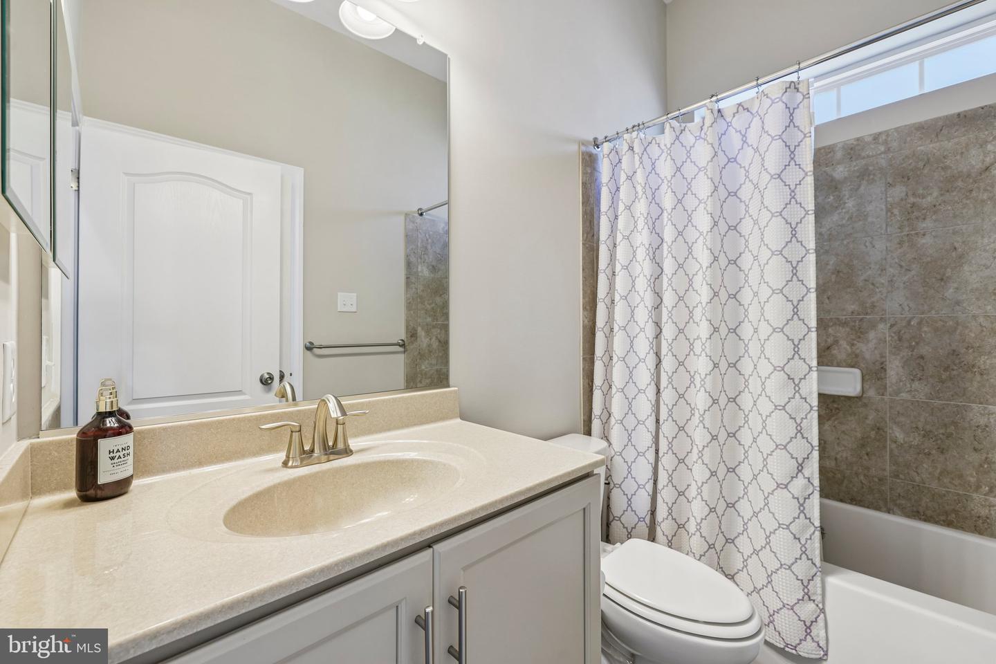 6517 Totteridge Property Photo 22