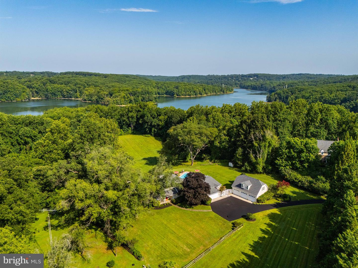 12612 Jarrettsville Pike Property Photo 3