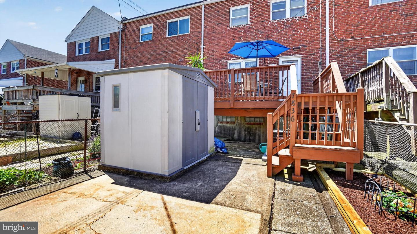 7836 Kavanagh Property Photo 4