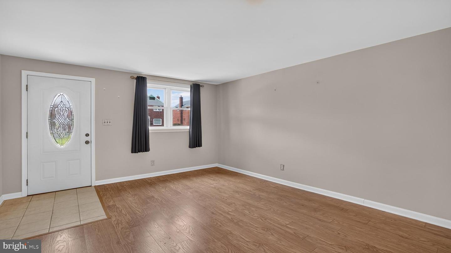 7836 Kavanagh Property Photo 12