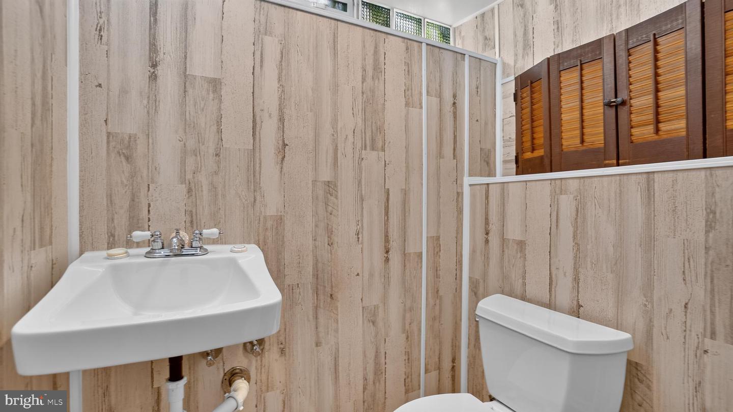 7836 Kavanagh Property Photo 30