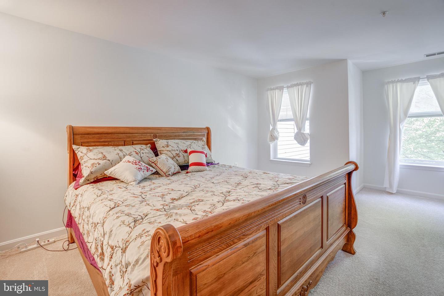 9401 Wordsworth Way #306 Property Photo 12