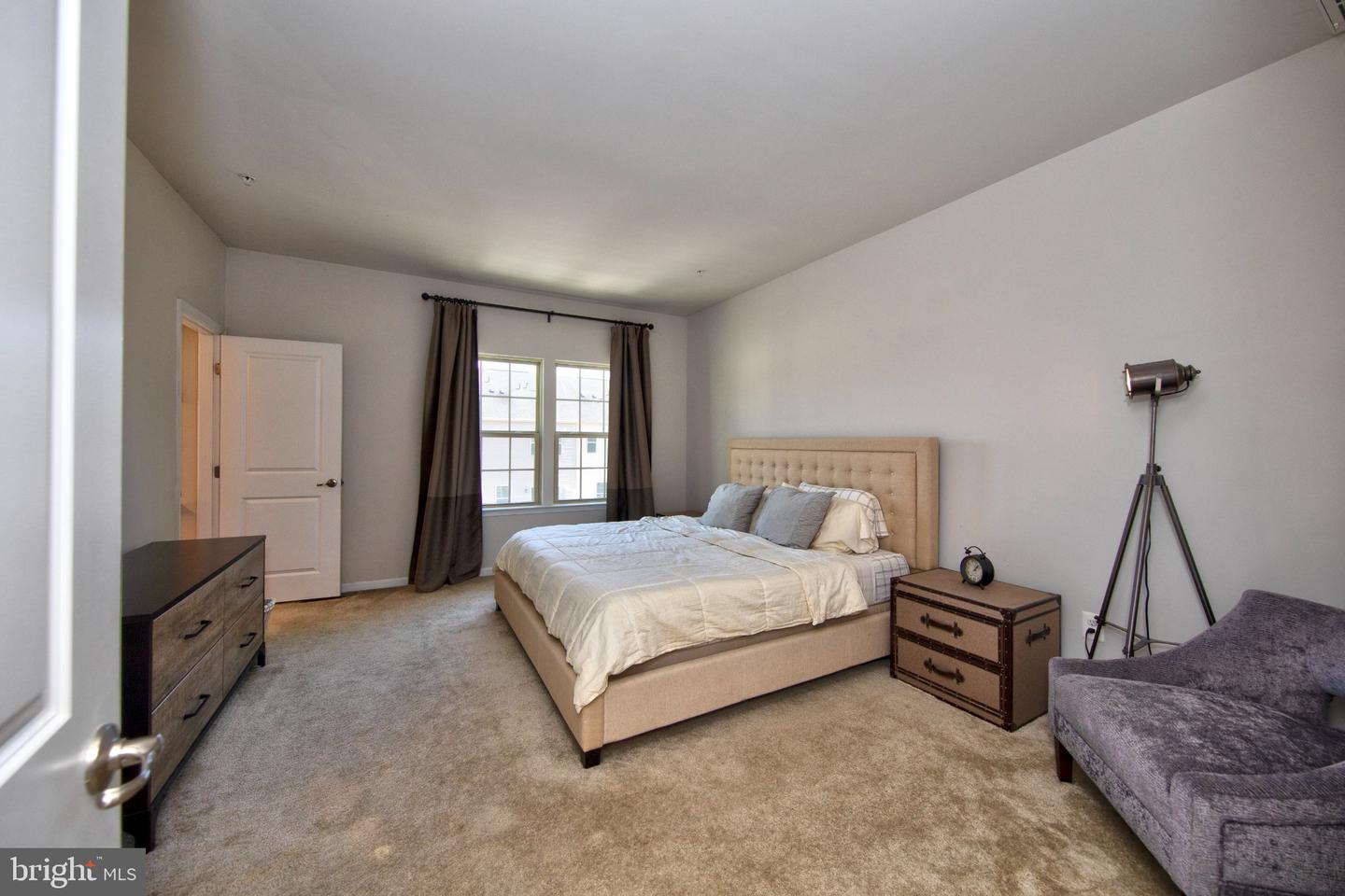 10129 Campbell Blvd Property Photo 20