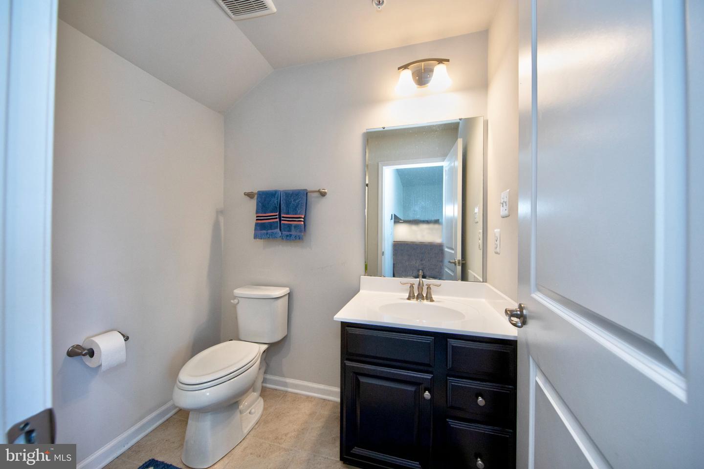 10129 Campbell Blvd Property Photo 29