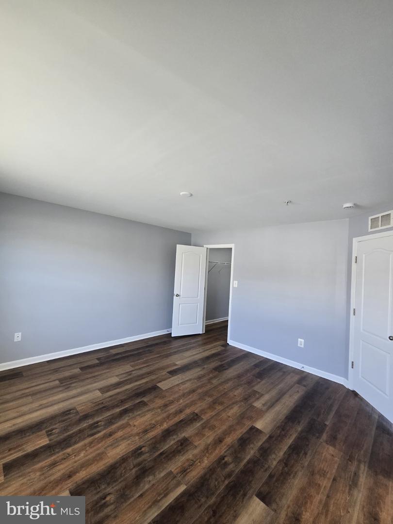 7720 Village Park Dr Property Photo 32