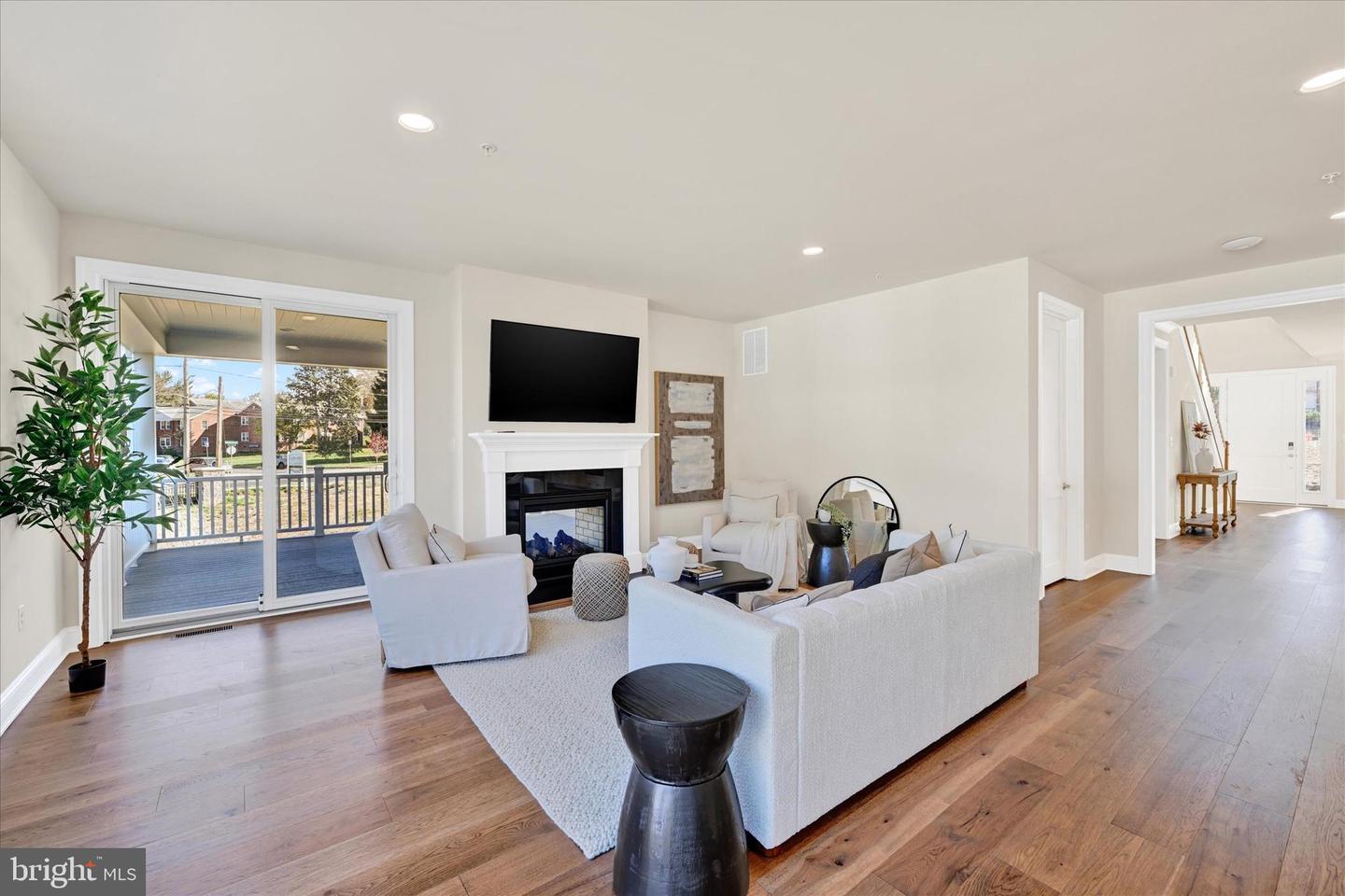 118 Villabrook Way Property Photo 17