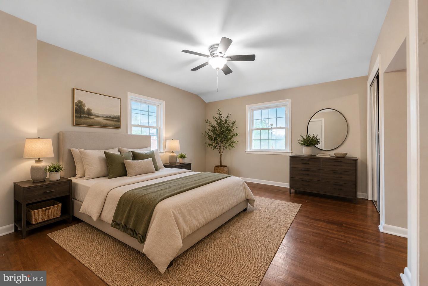 1302 Crownfield Ct Property Photo 6