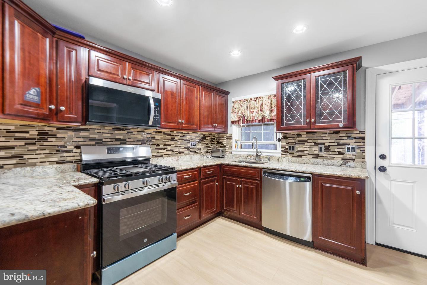 1302 Crownfield Ct Property Photo 19