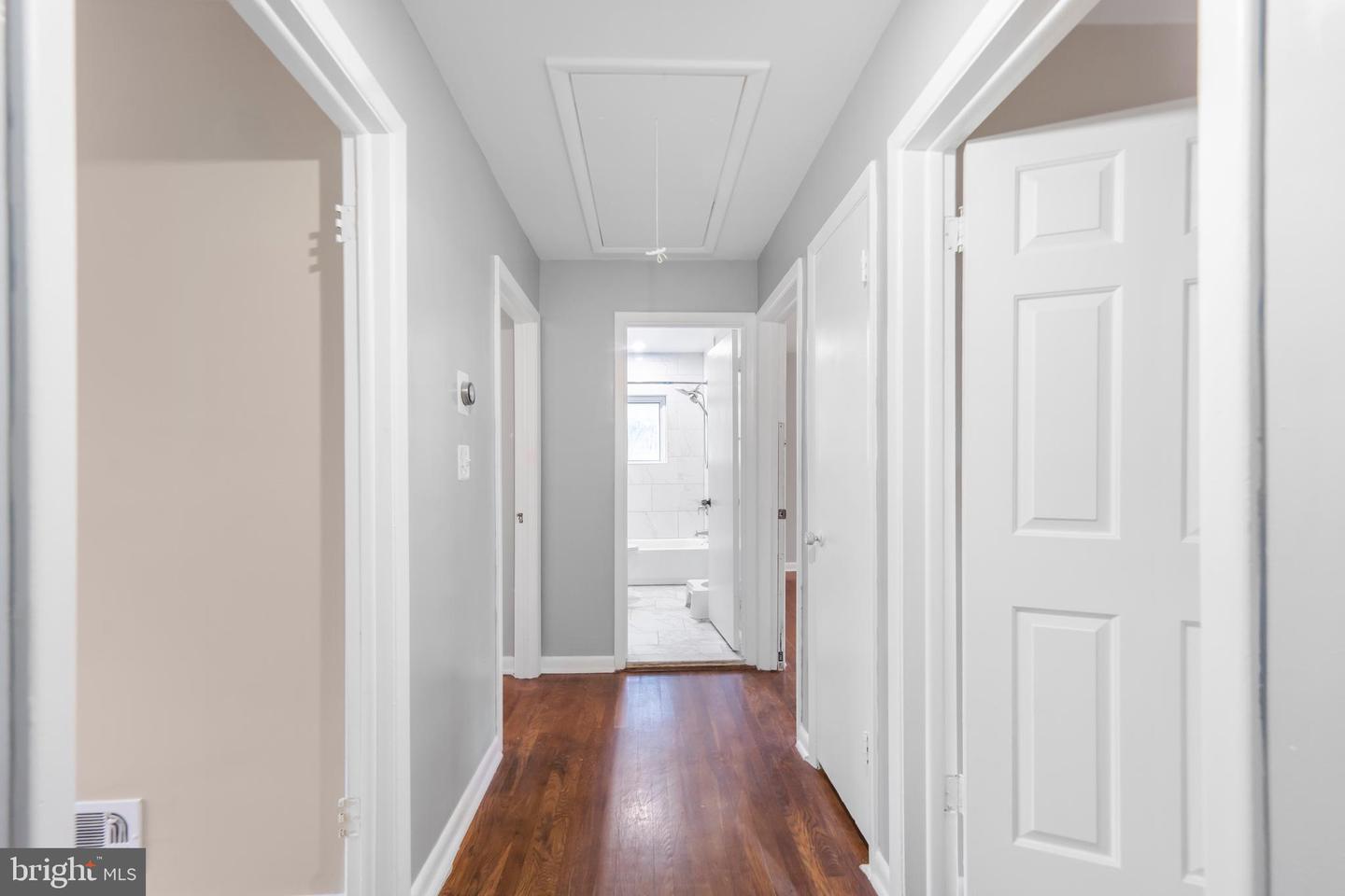 1302 Crownfield Ct Property Photo 25