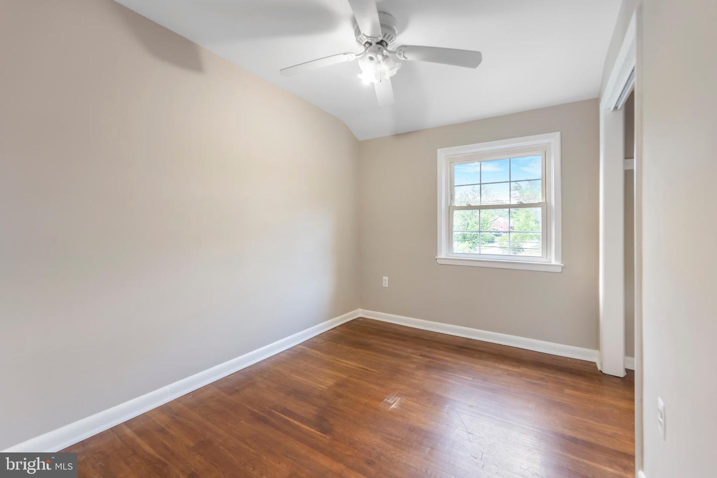 1302 Crownfield Ct Property Photo 26