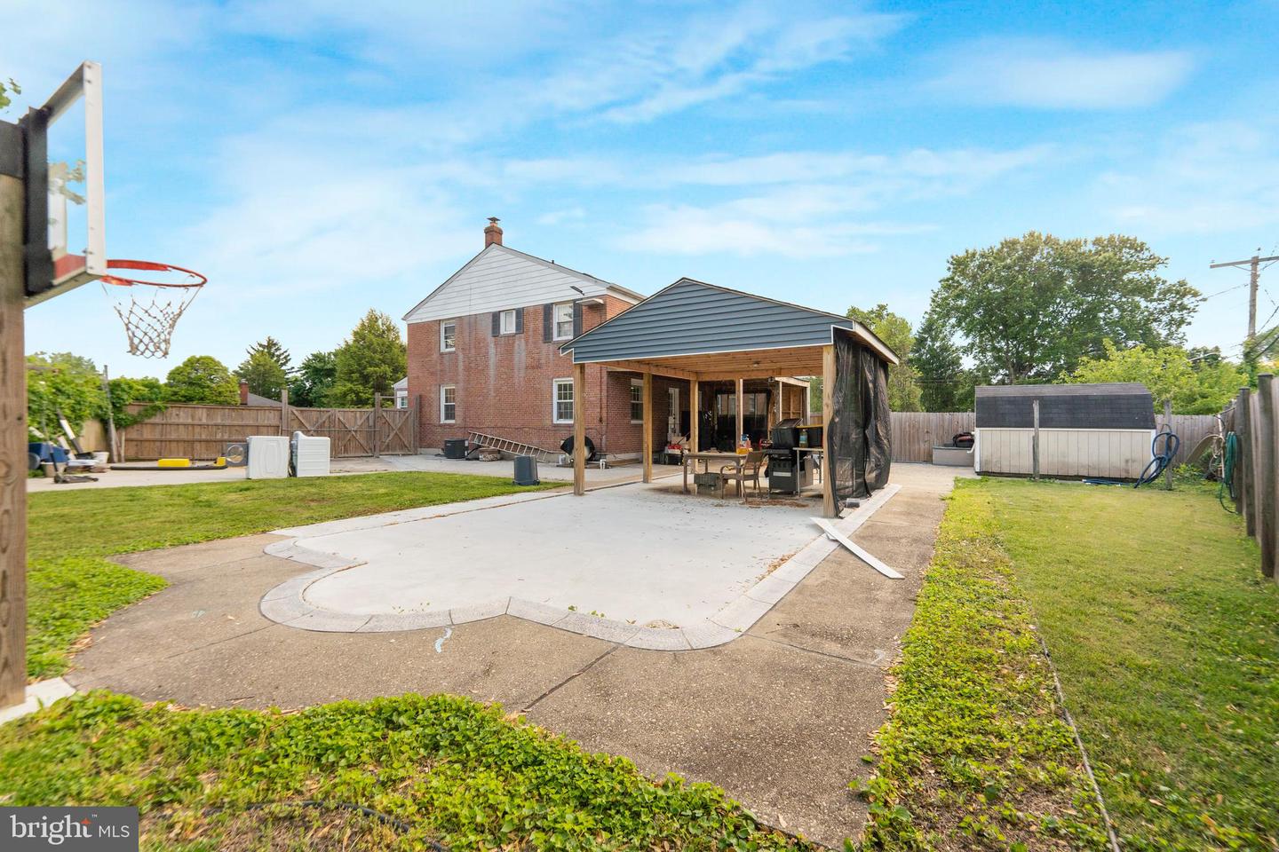1302 Crownfield Ct Property Photo 34
