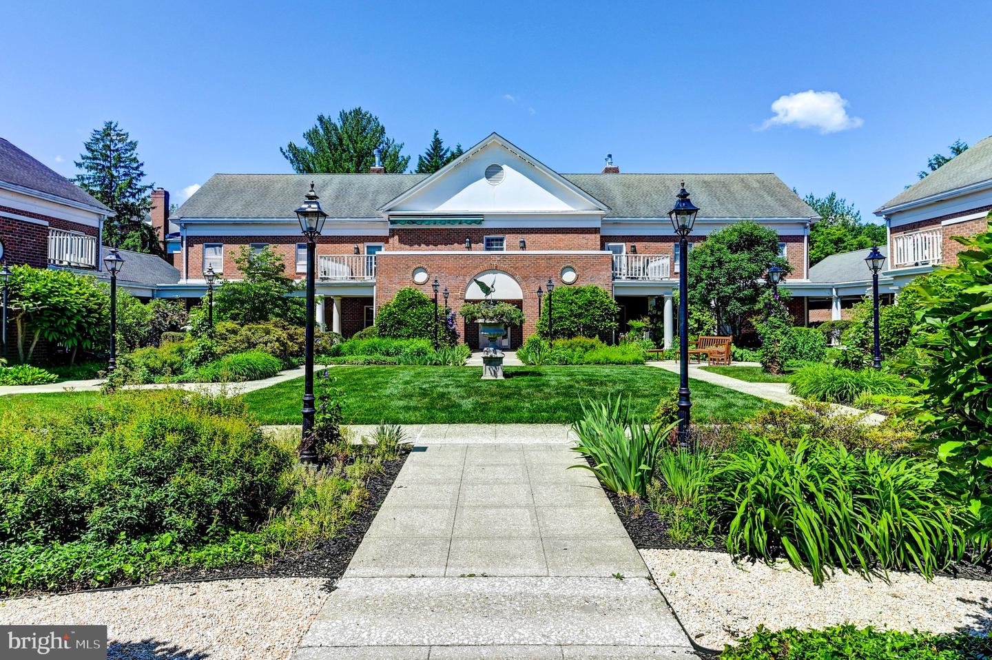 210 Brightwood Club Dr #210 Property Photo 37