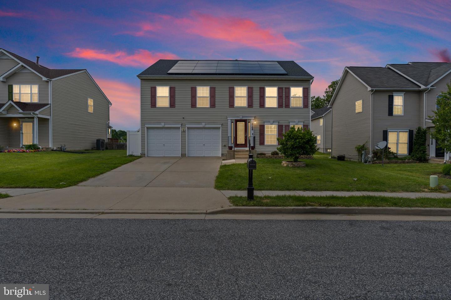 2108 Streamway Ct Property Photo 1