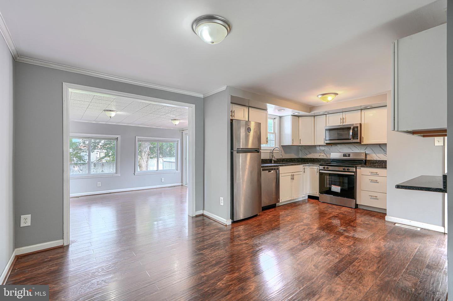 7 Ambolin Ct Property Photo 14