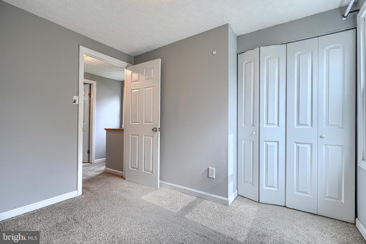 7 Ambolin Ct Property Photo 20