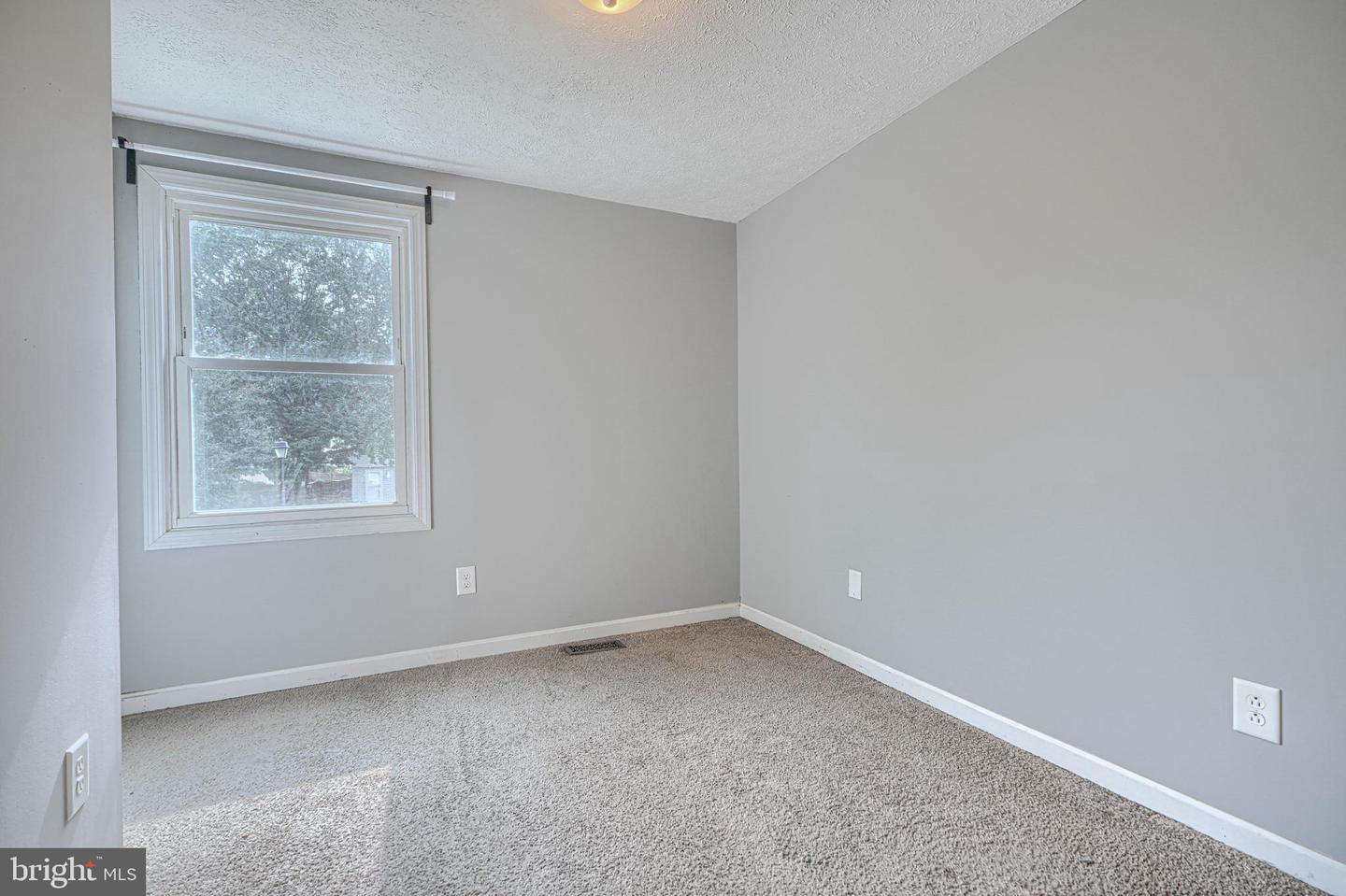 7 Ambolin Ct Property Photo 21