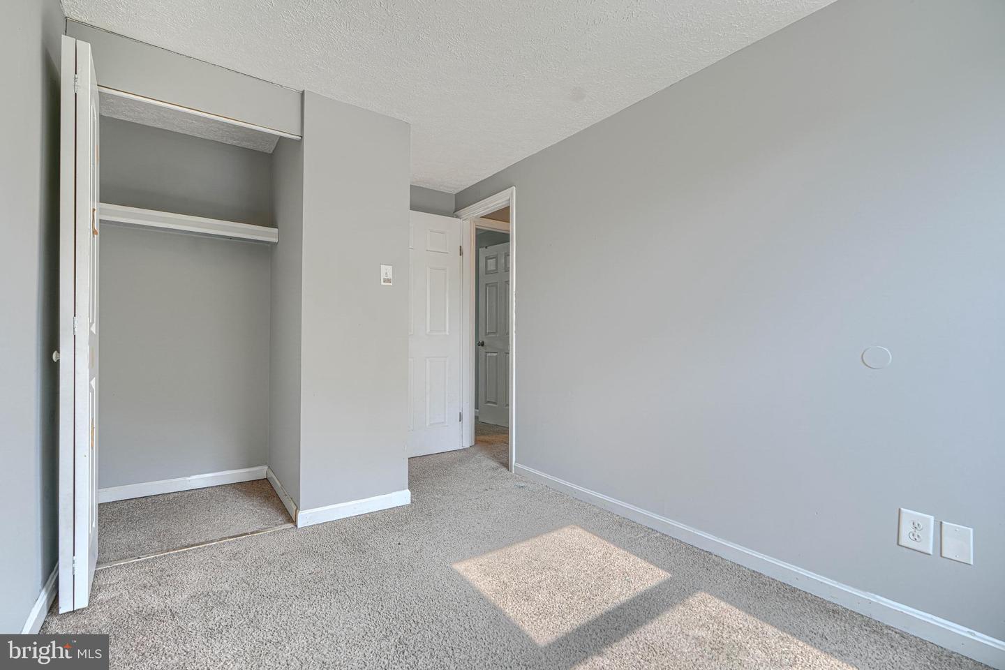 7 Ambolin Ct Property Photo 25