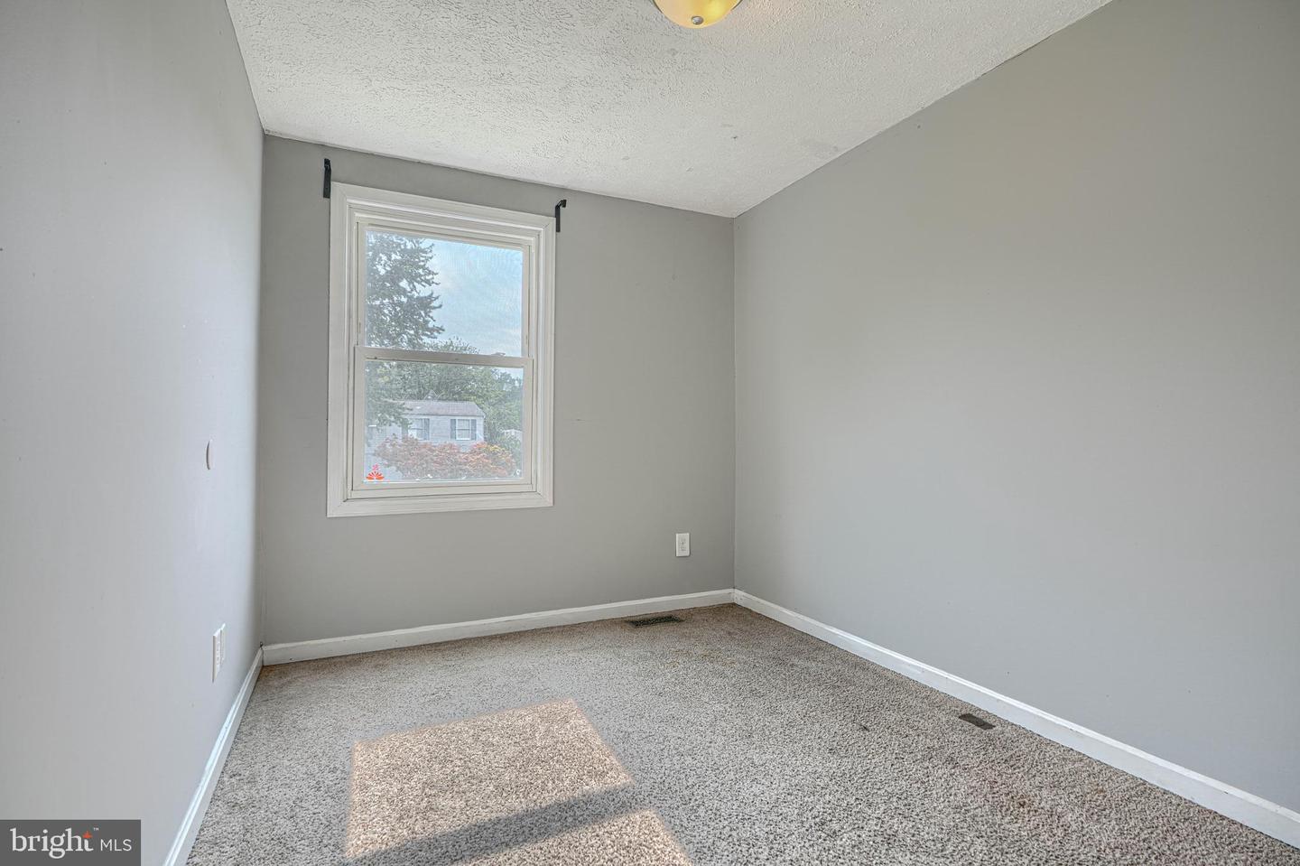 7 Ambolin Ct Property Photo 26