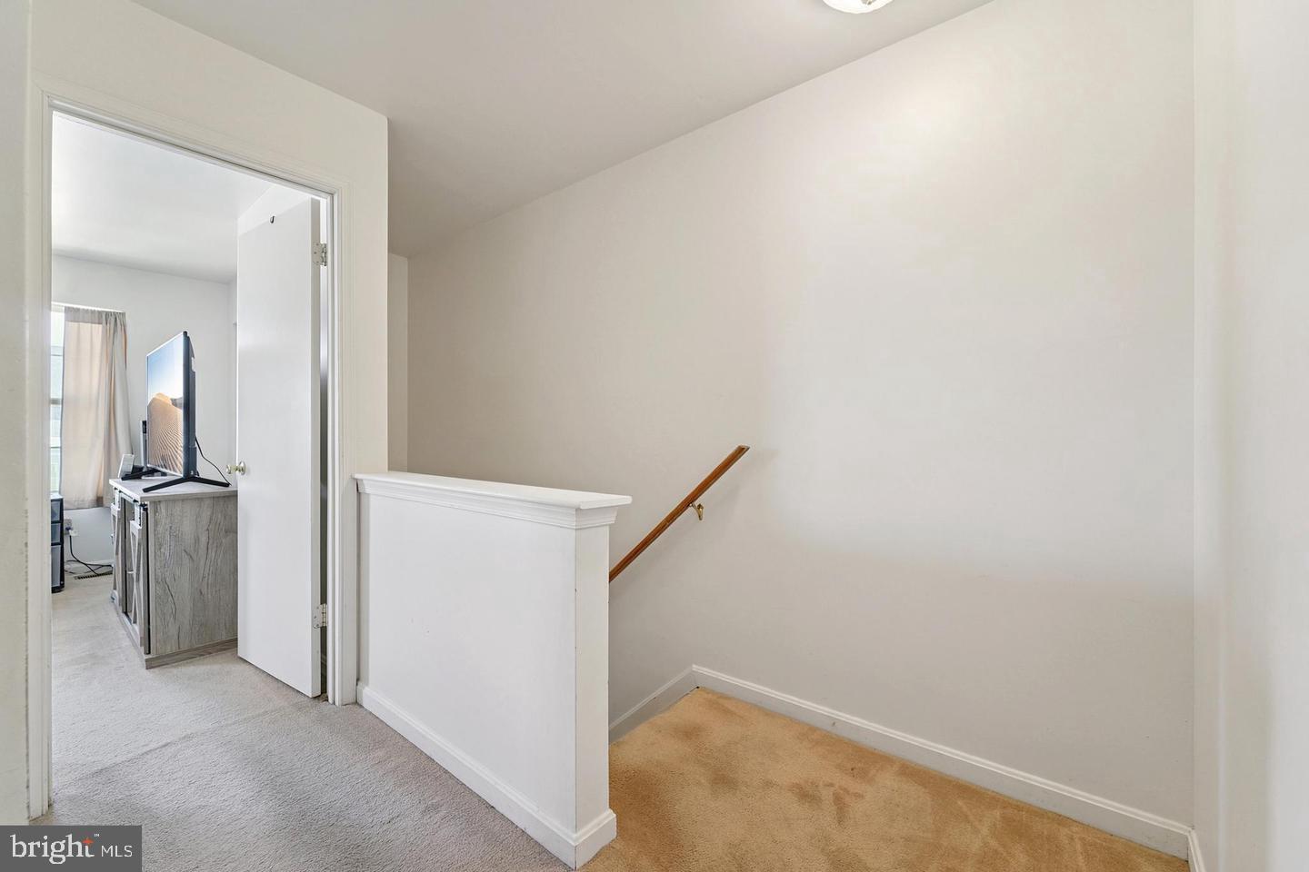 7206 Rutherford Green Cir Property Photo 2