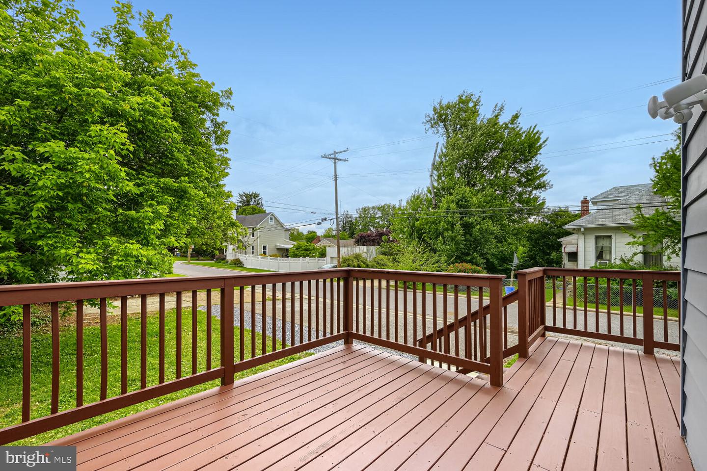 100 Clarendon Ave Property Photo 34