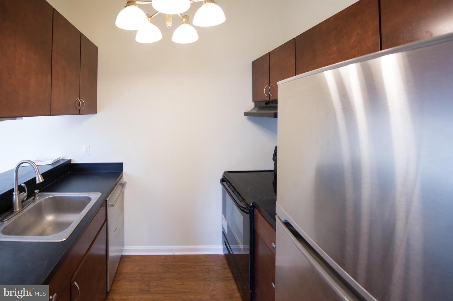 1260 Sugarwood Cir #302 Property Photo 10