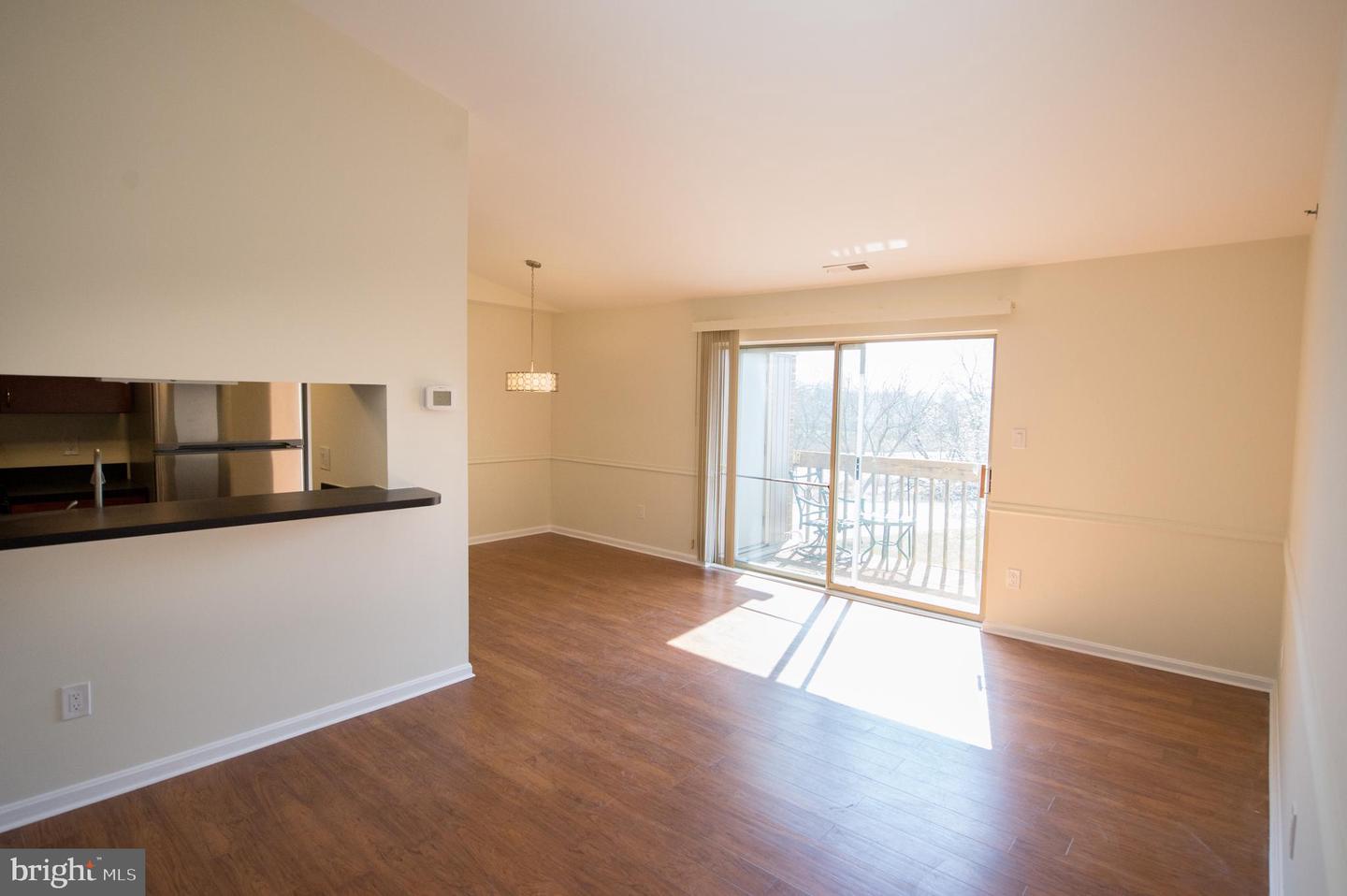 1260 Sugarwood Cir #302 Property Photo 23