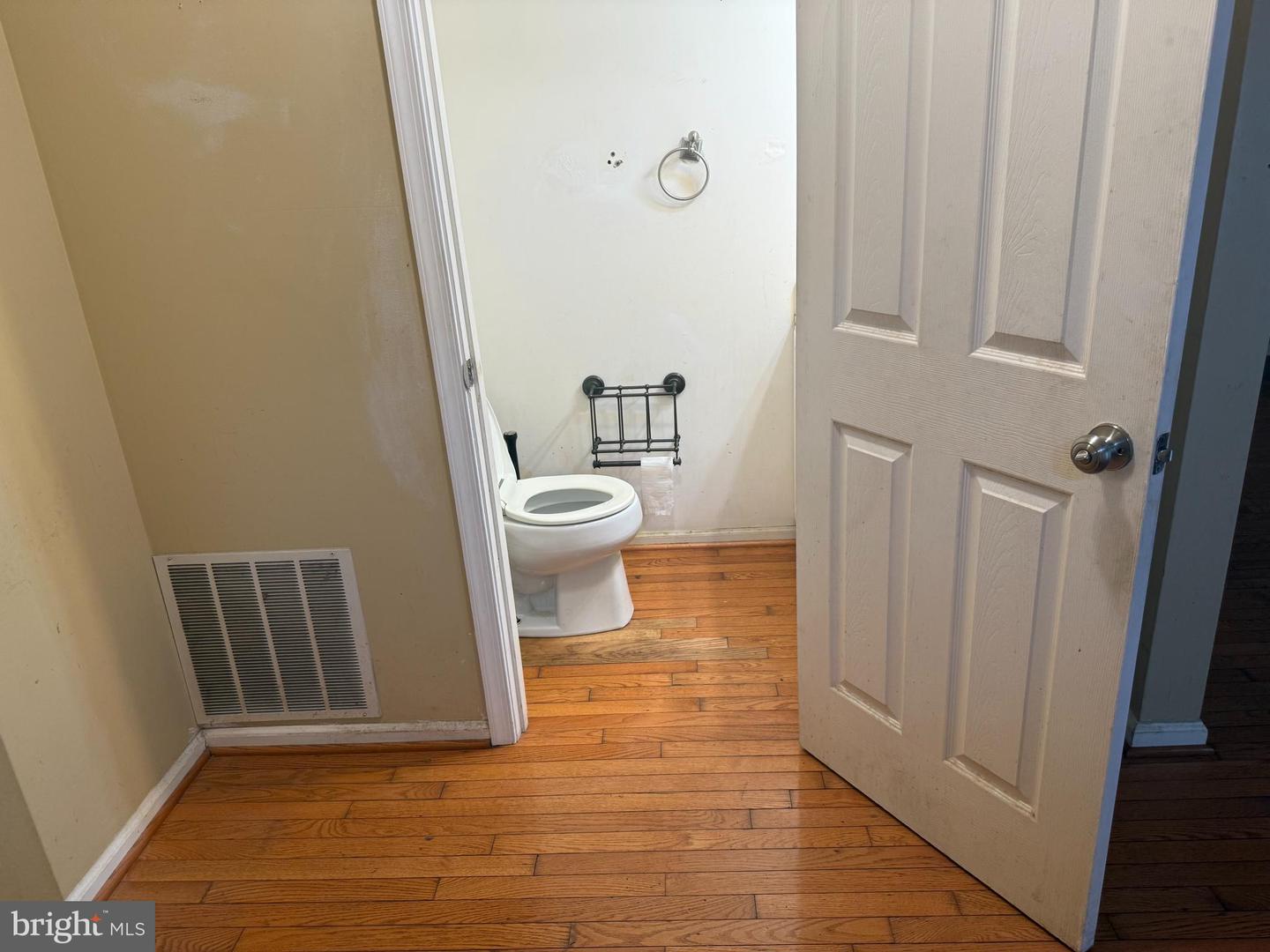 4452 Kentford Rd Property Photo 11