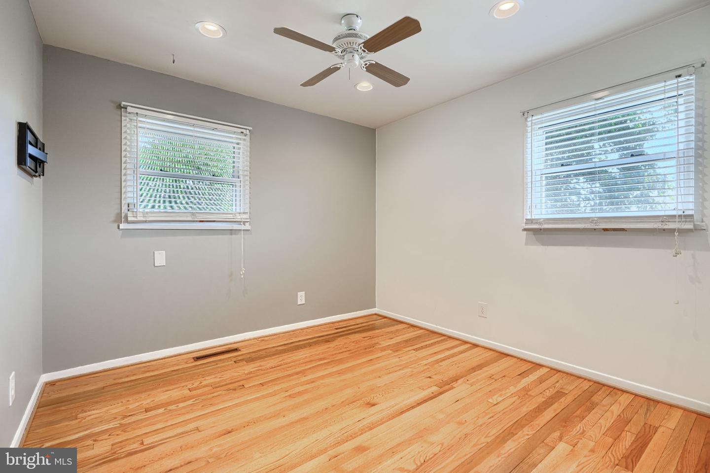 112 Conewood Ave Property Photo 26