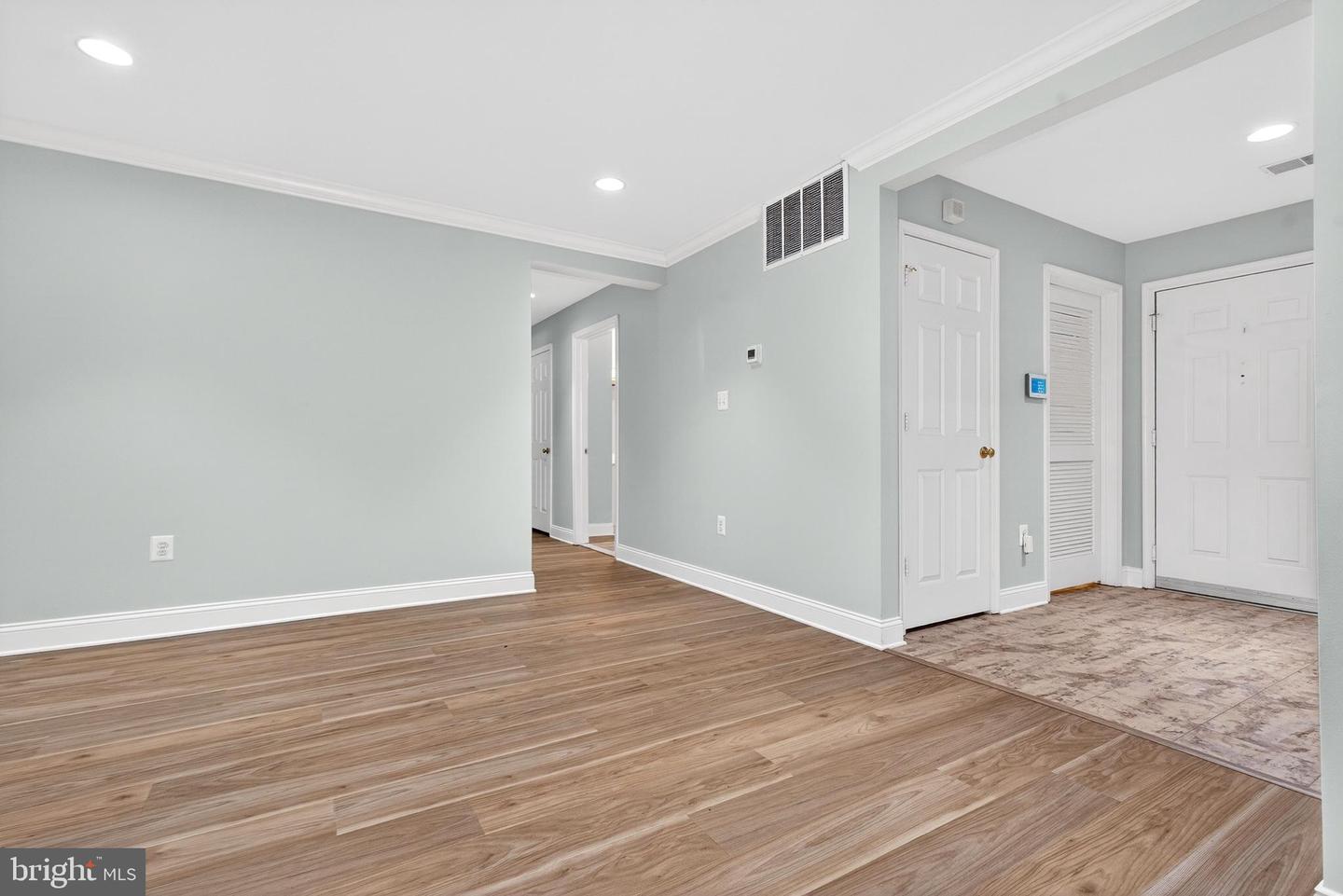 4500 Chaucer Way #101 Property Photo 12