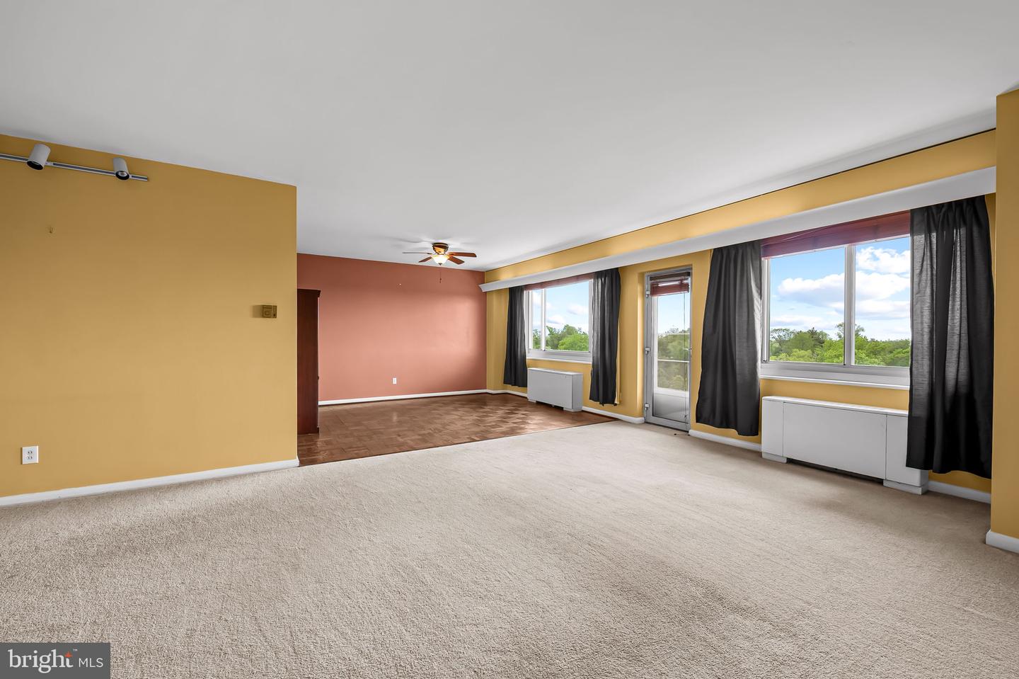 11 Slade Ave #804 Property Photo 11
